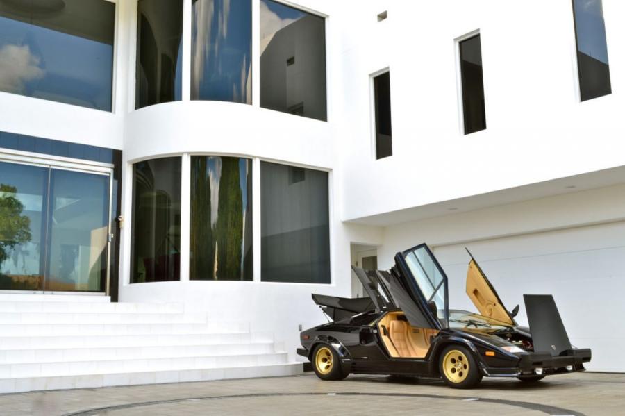  Lamborghini Countach 5000 QV 1987 года  (фото 55 из 63)